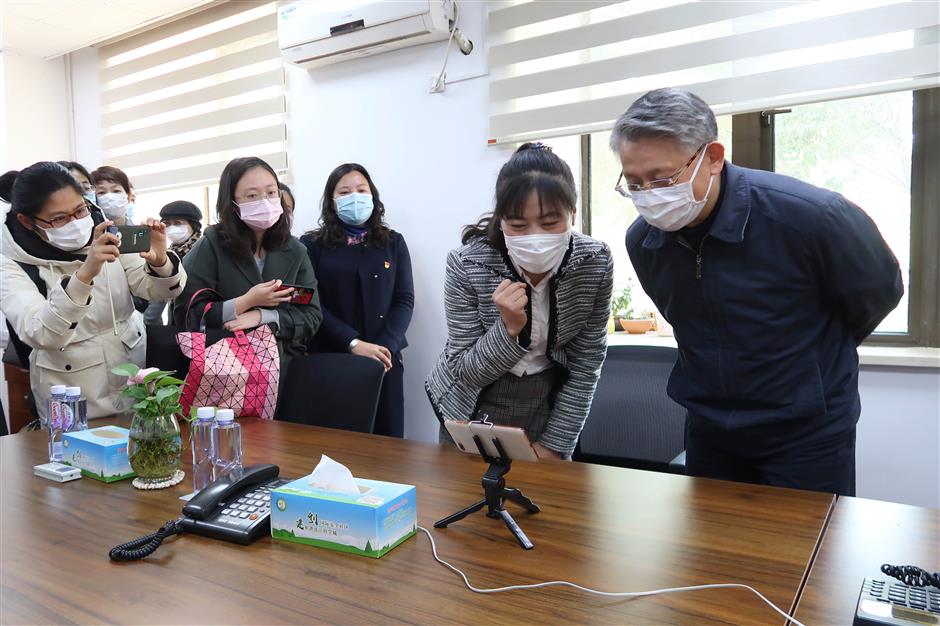 Associations reach out to support expats under quarantine