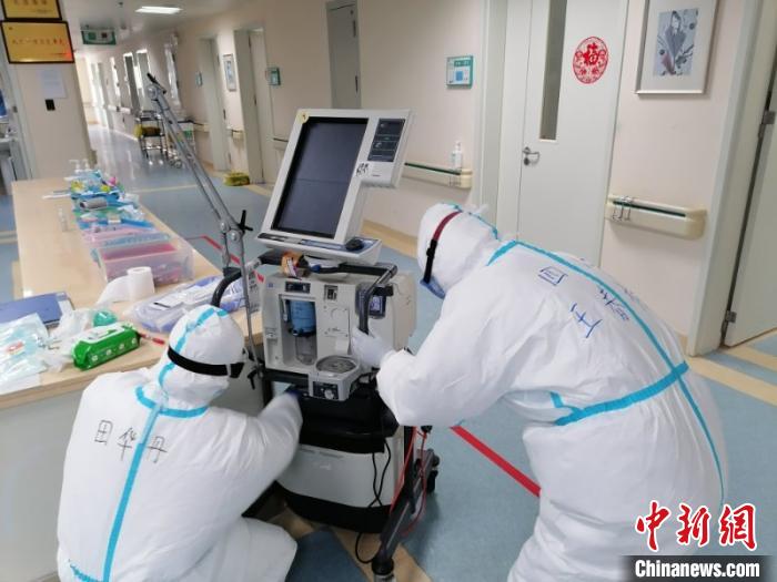 “全国抗疫最美家庭”田华丹:家人支持是我最坚硬的“堡垒”