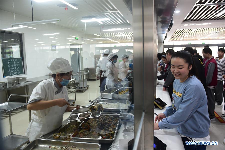 CHINA-ANHUI-SPECIAL EDUCATION-PIANO TEACHER (CN)